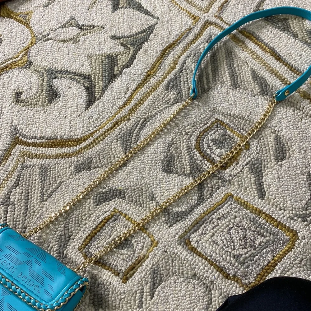 💕 Henri bendel turquoise leather shoulder bag 💕 - Picture 6 of 14